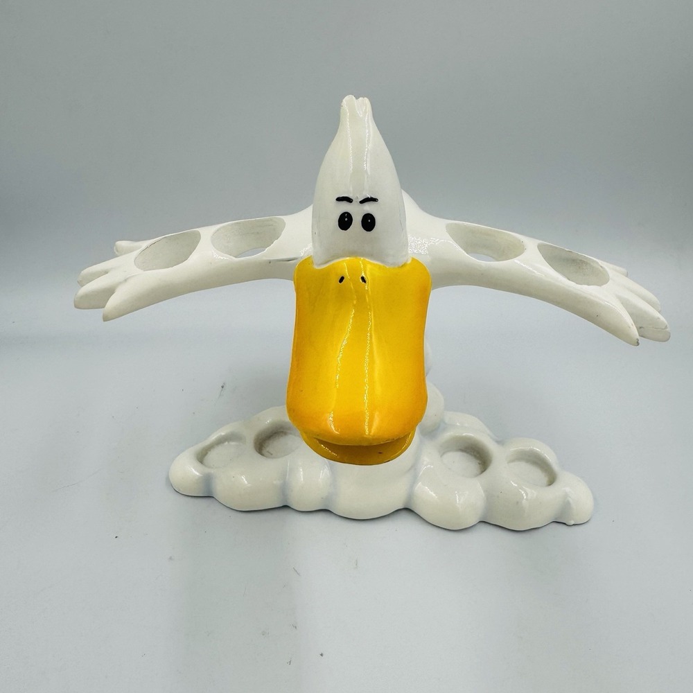 Universal Studios Sitting Ducks Toothbrush Holder Cartoon Clouds Bathroom
